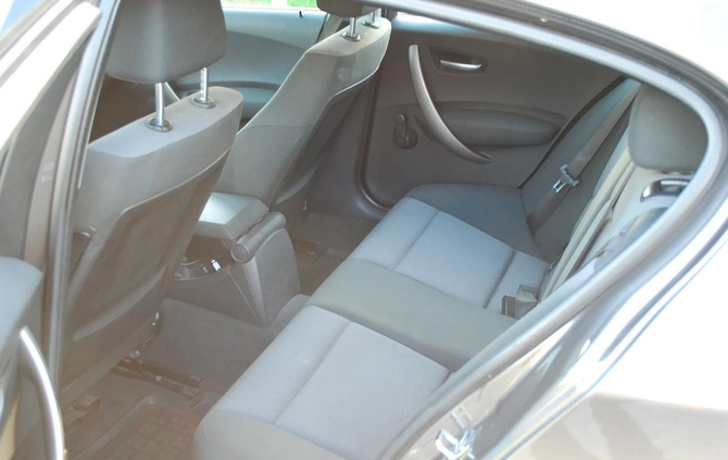 BMW Seria 1 cena 12500 przebieg: 232000, rok produkcji 2006 z Kalisz małe 379